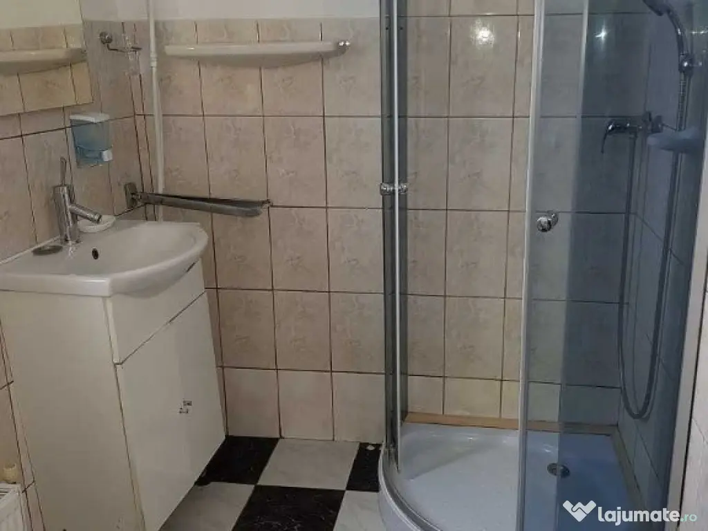 1 camera in zona Take Ionescu