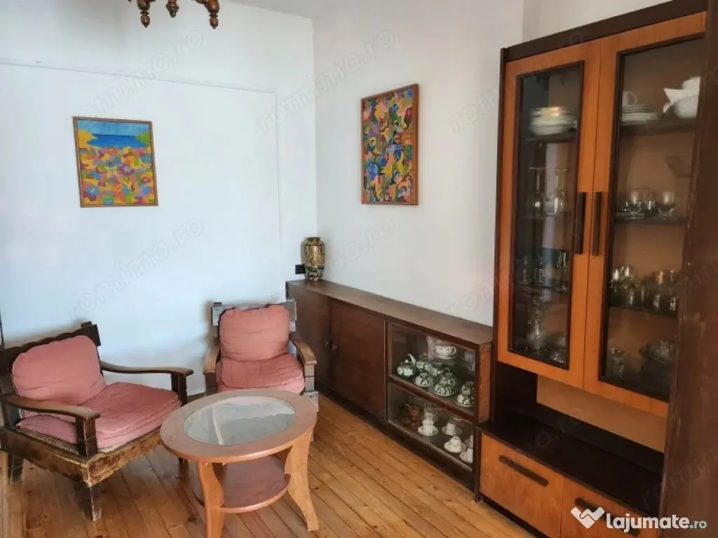 3 camere in zona Circumvalatiunii