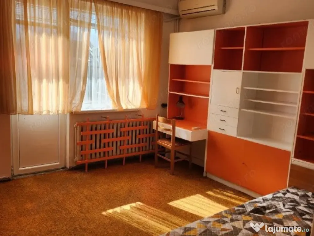 3 camere in zona Circumvalatiunii