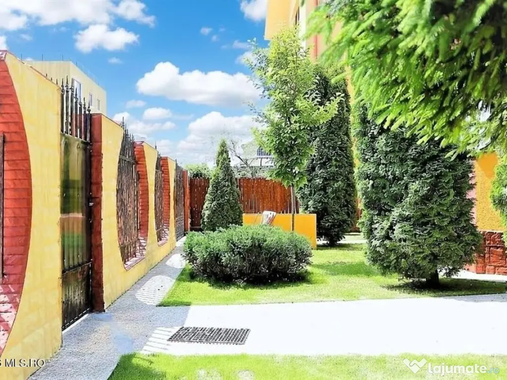 Mamaia Nord - Langa Mare, pensiune la cheie, 11 camere, 9...