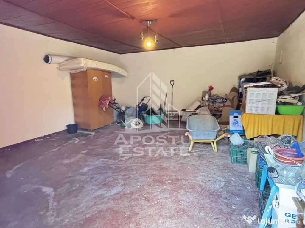 Casa spatioasa, teren 1348 mp, Giarmata 