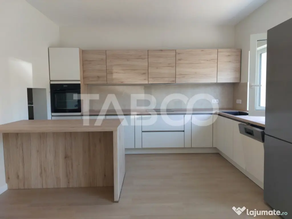 Casa individuala de inchiriat P+1E 3 dormitoare curte libera 