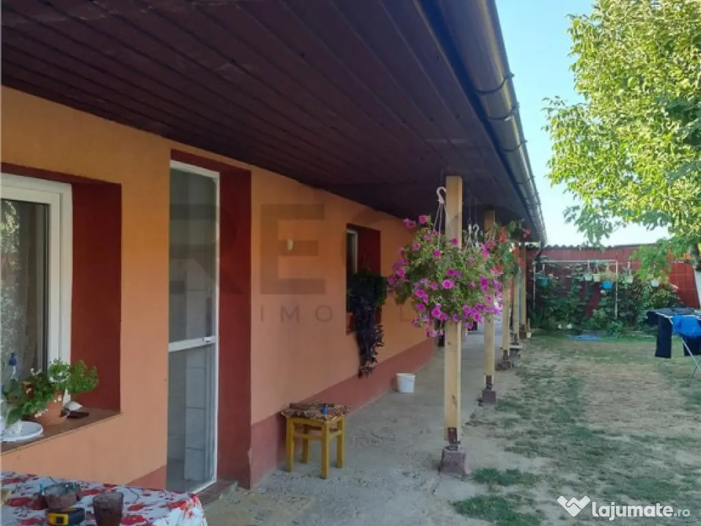 RECO Casa 3 Camere Cu Teren Generos In Felcheriu 