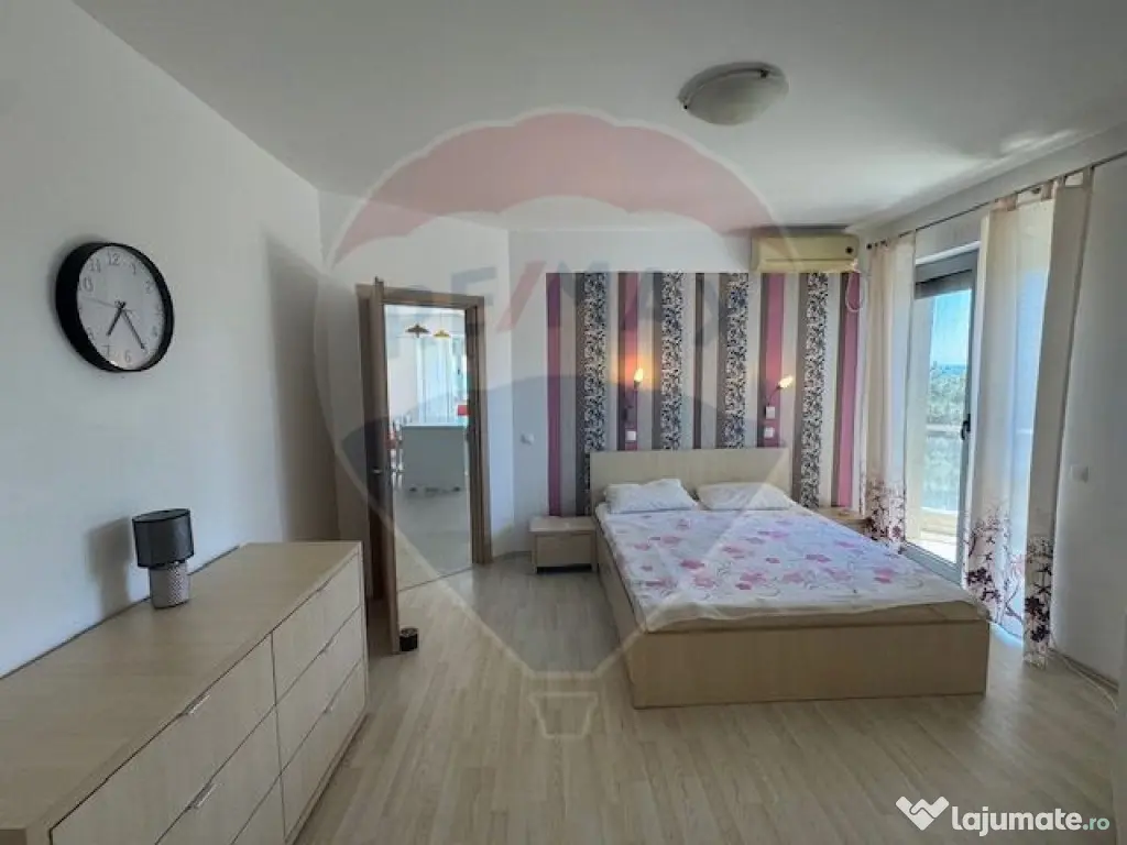 Apartament de vânzare OLIMP cu vedere la mare- oportunit... 