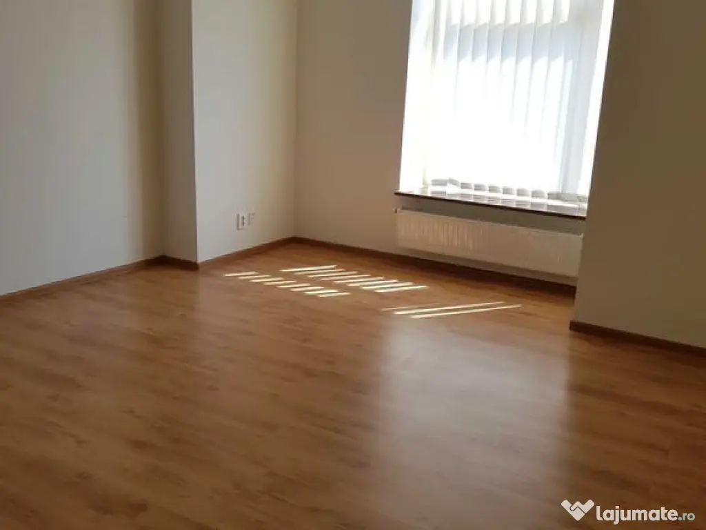 Birouri Victoriei 500 mp 