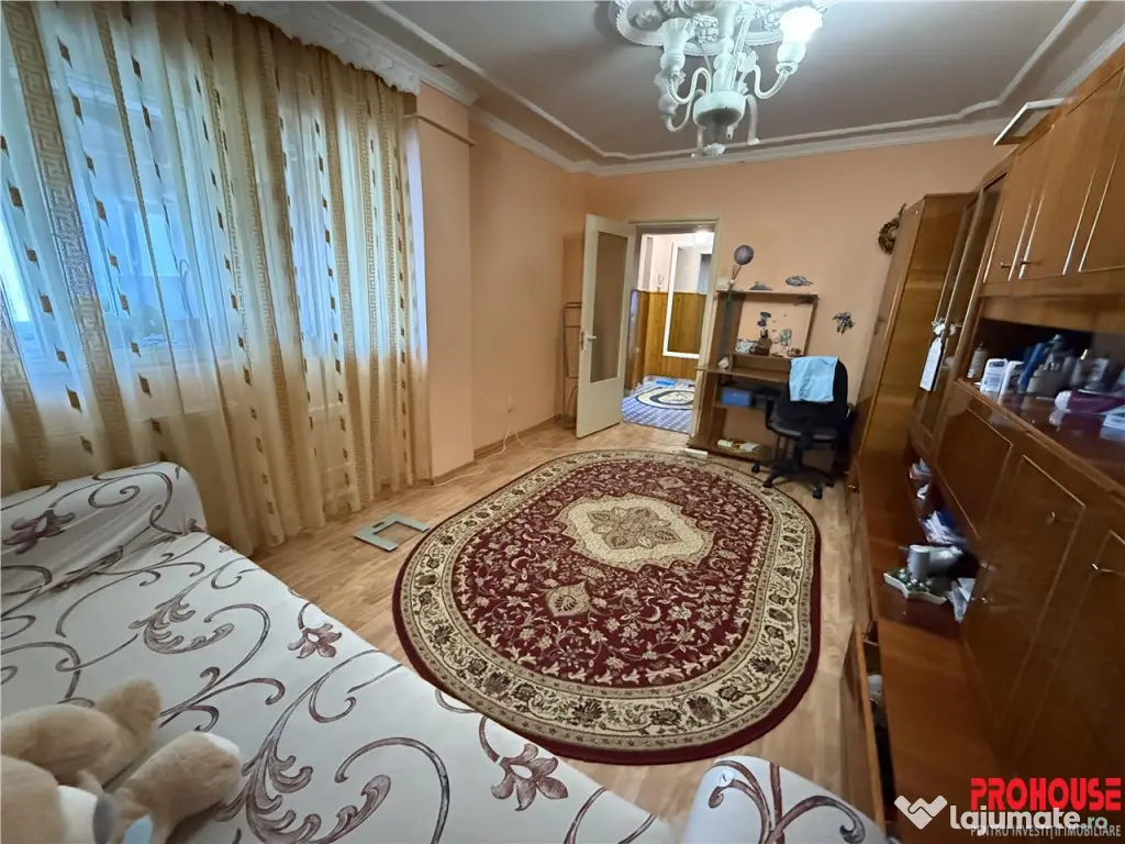 Mioritei- Energiei - 2 camere decomandate 