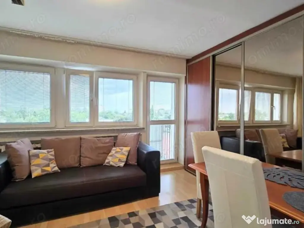 Garsoniera in zona Universitatii