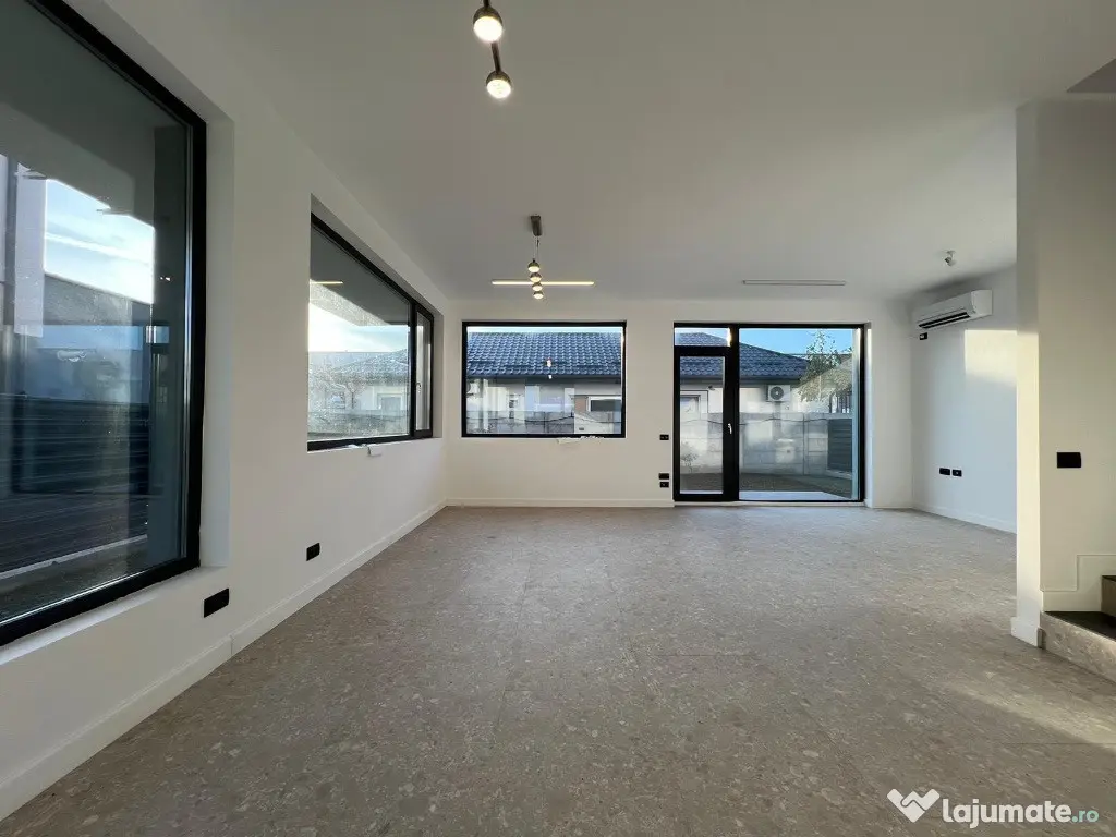 LA CHEIE! gata de mutare The Class Villas Tunari, TEREN 300 MP 