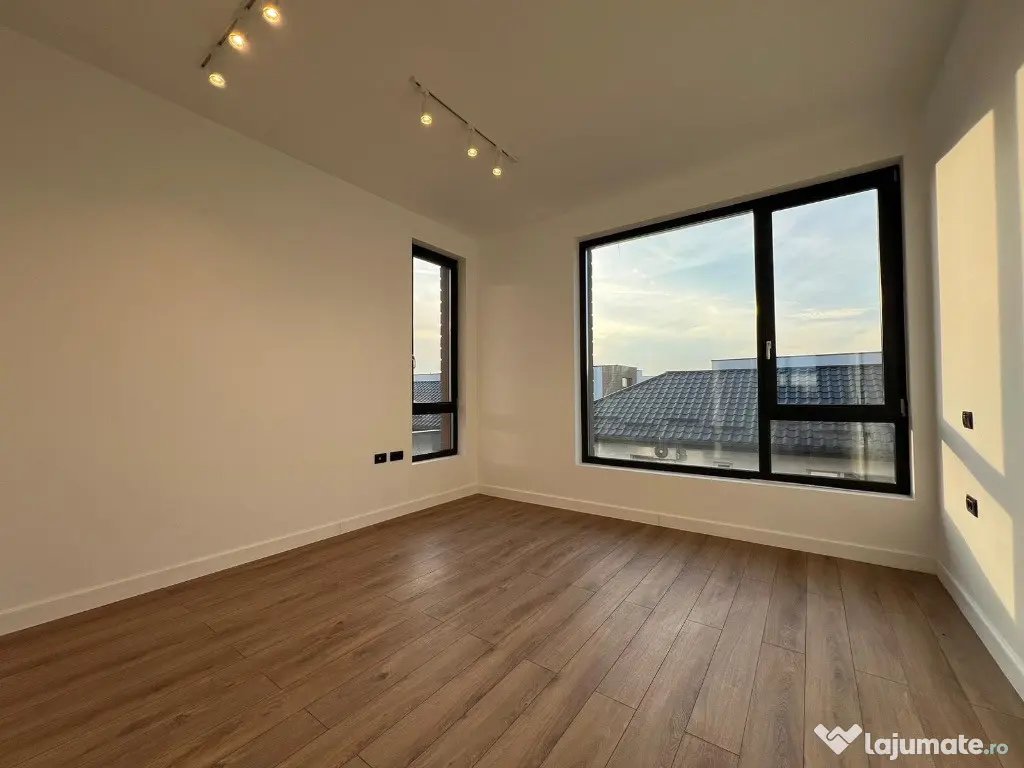 LA CHEIE! gata de mutare The Class Villas Tunari, TEREN 300 MP 