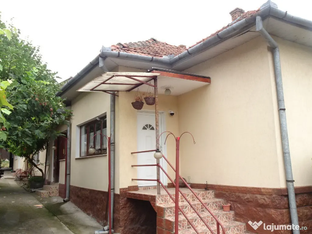 Vand casa in Deva compusa din doua corpuri, Calugareni partea de jos