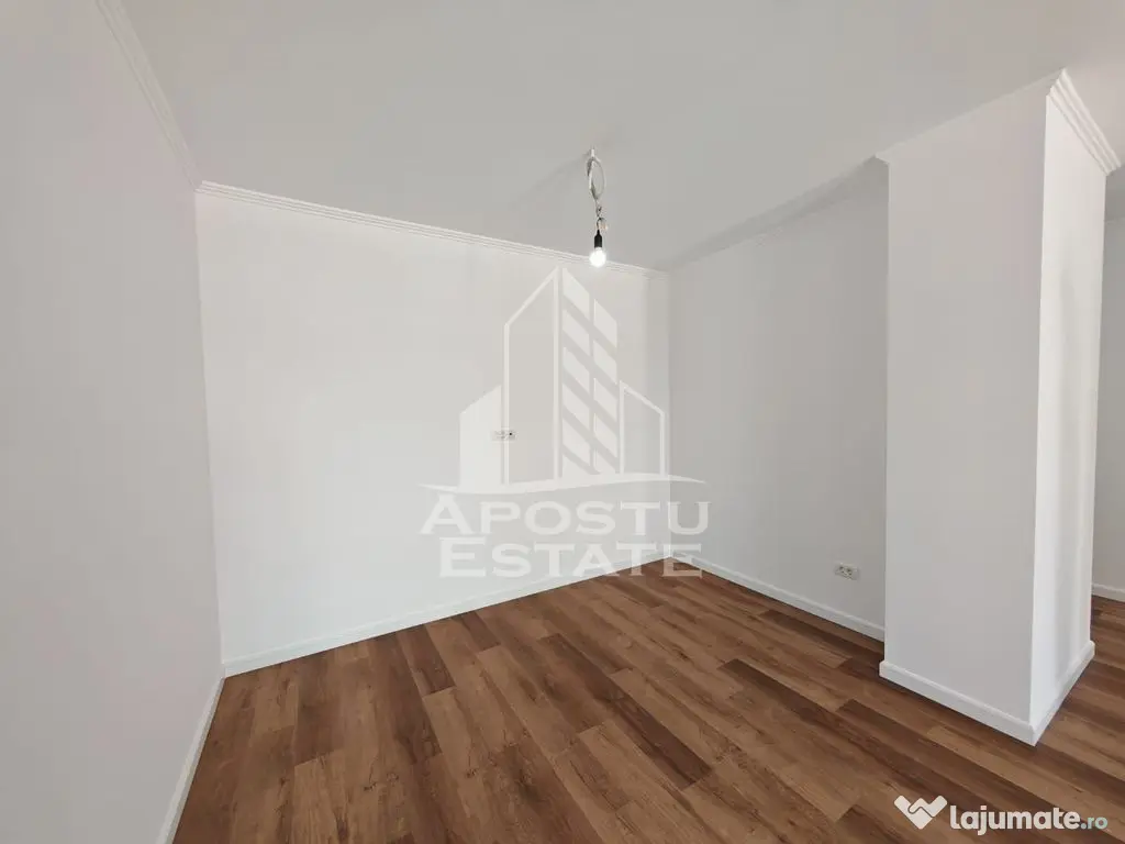 Apartament cu 2 camere, nemobilat, zona Torontalului 