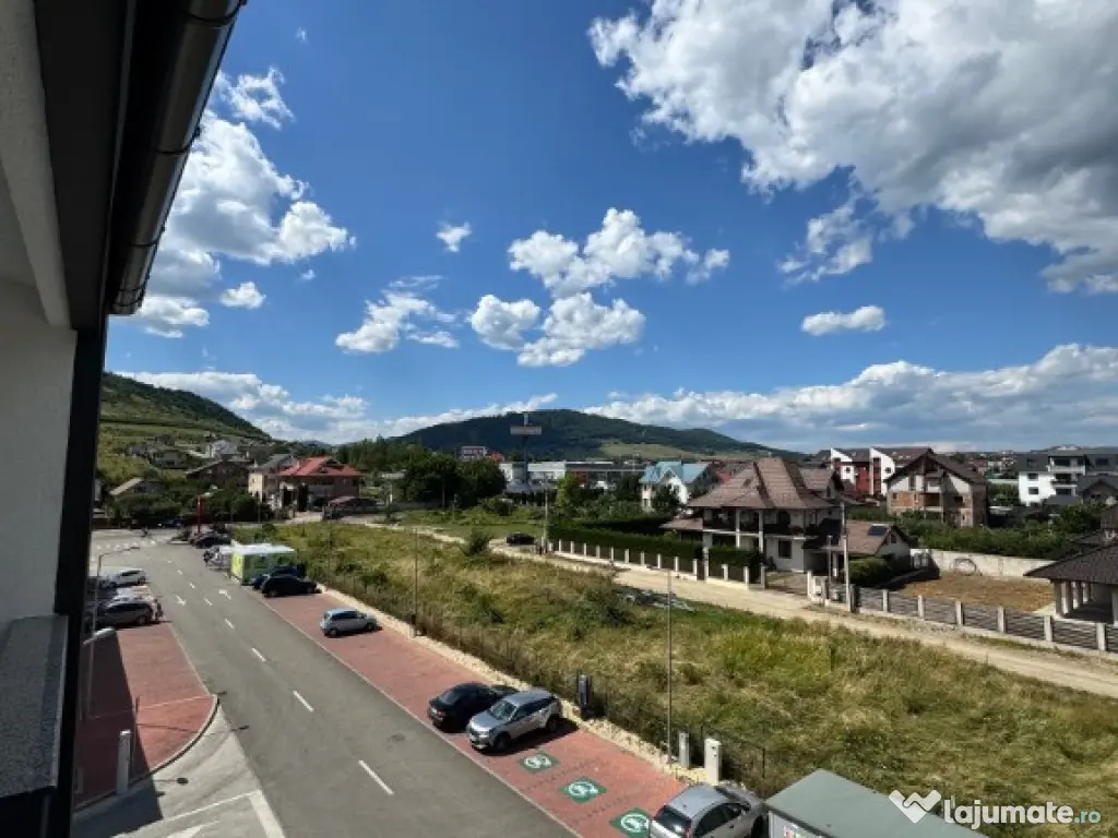 BLOC 5 SI 6 FERMELOR-boxa cadou sau esalonarea platii pe un an! 