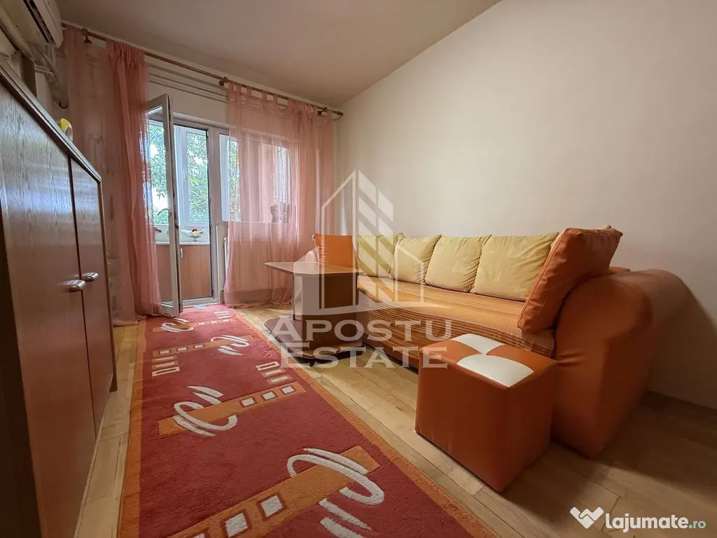 Apartament cu o camera, etajul 3, centrala proprie, zona ...