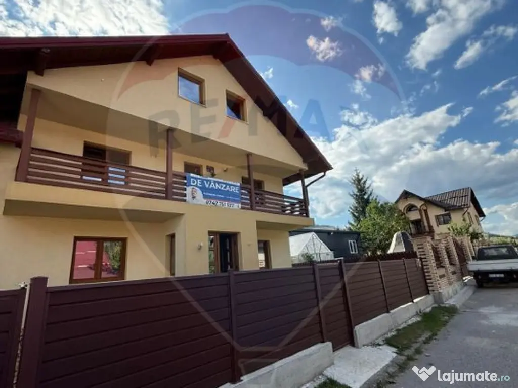 Casă / Vilă cu 5 camere de vânzare în zona Central Gu... 