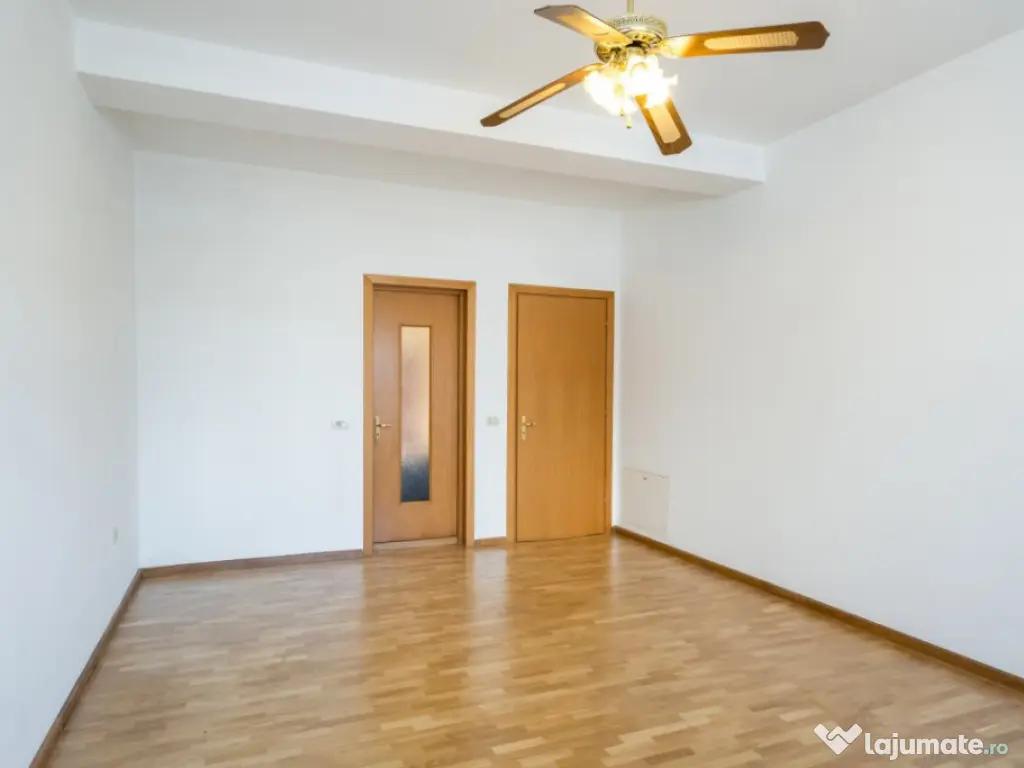 Vila 1 Mai- Chibrit-pentru doua familii 