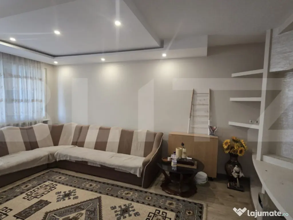 Apartament 3 camere, 67 mp, Micro 14