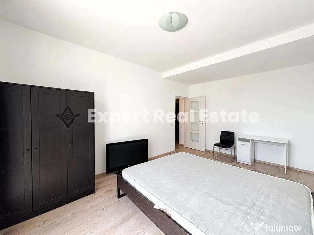 APARTAMENT SPATIOS 3 CAMERE-OTOPENI 