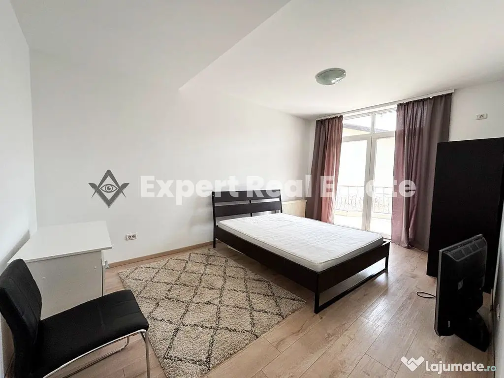 APARTAMENT SPATIOS 3 CAMERE-OTOPENI 