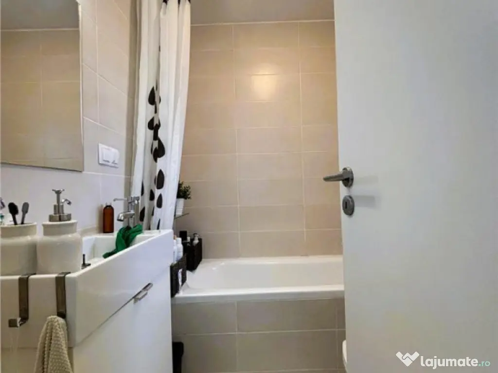 Apartament Cochet Ultracentral Curte 140MP Predeal