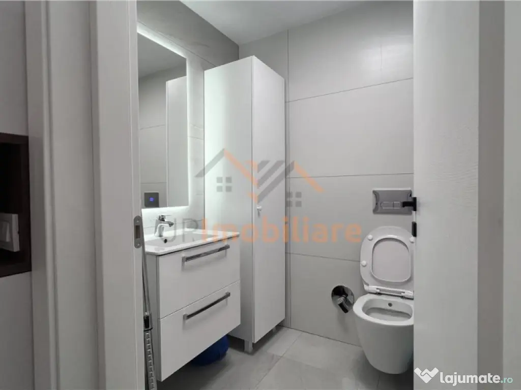 APARTAMENT CU 2 CAMERE, PRIMA URBANA 