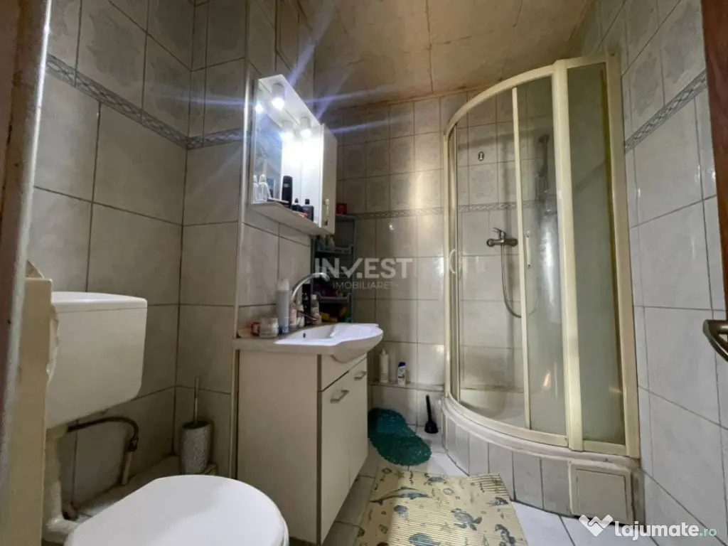 Apartament de vanzare cu 3 camere, 2 băi zona Pacurari- Luk