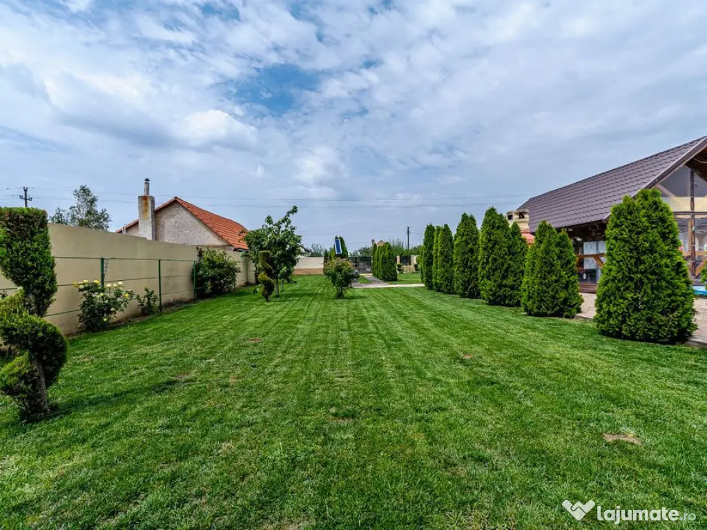 Proprietate de vis cu teren 2.880 mp și facilități PRE...