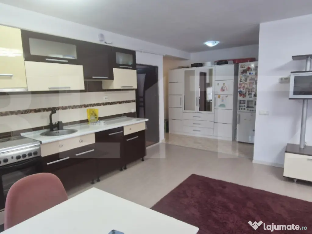 Apartament 2 camere, 54 mp + balcon 8 mp, Etaj retras, parca