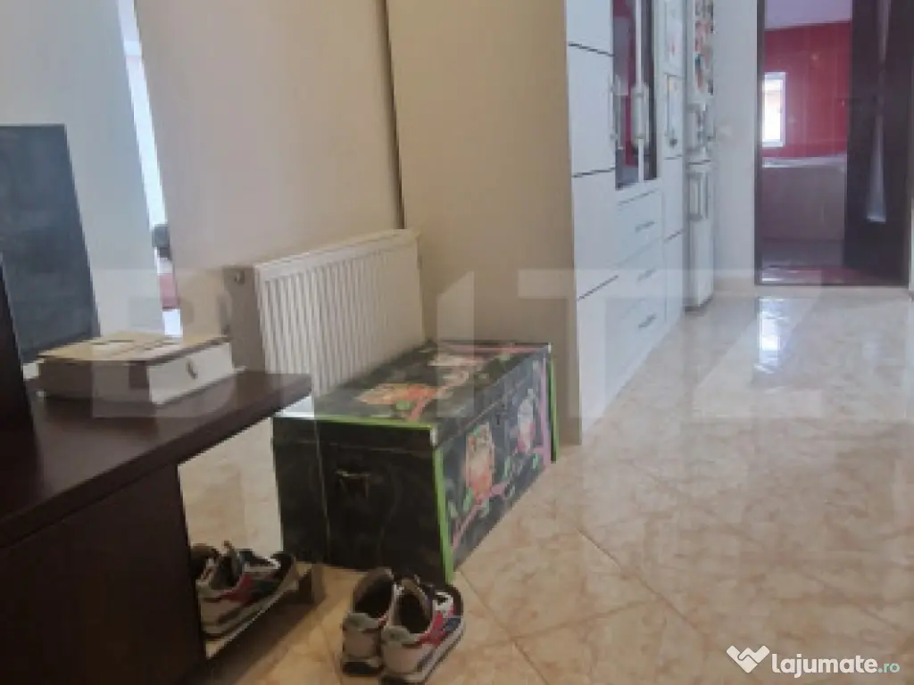 Apartament 2 camere, 54 mp + balcon 8 mp, Etaj retras, parca