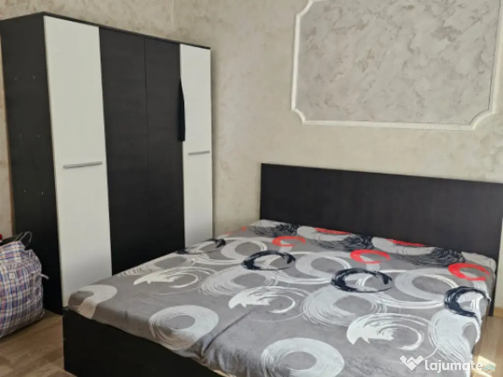 Casa de vanzare - zona Bratianu 