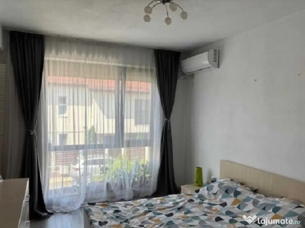 Casa cu 6 camere|teren generos|Bragadiru 