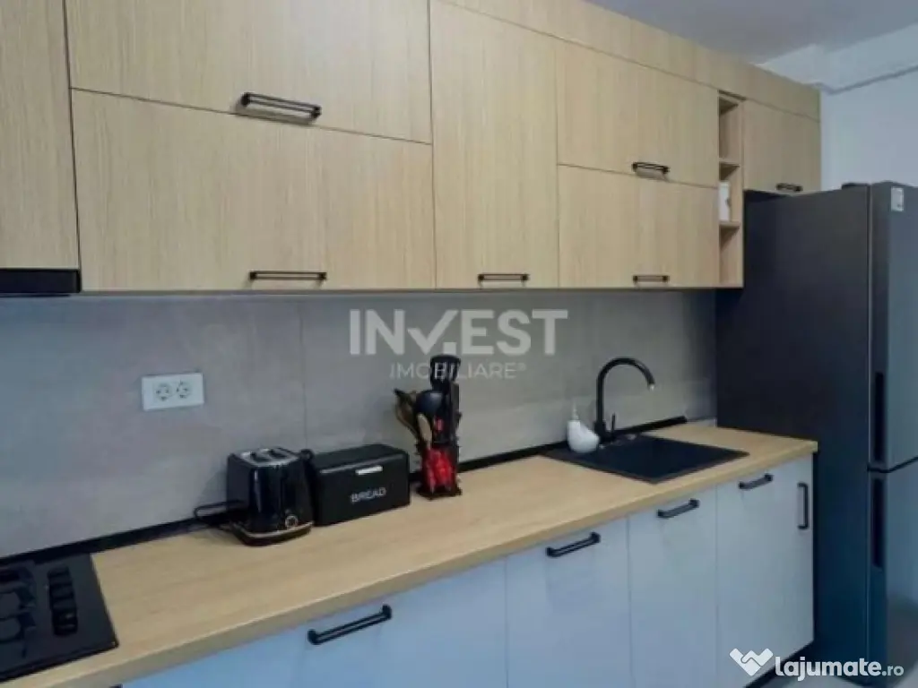 Apartament cu 3 camere în Bucium (Family Market)