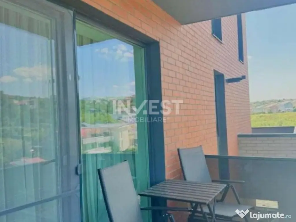 Apartament cu 3 camere în Bucium (Family Market)