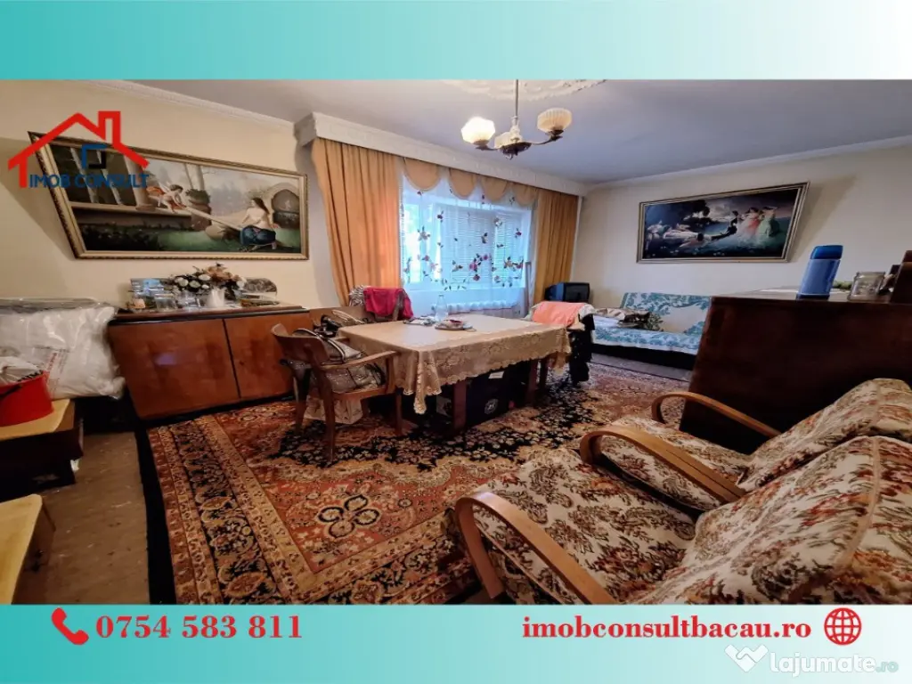 Trei camere! Etaj intermediar! Centrul Bacaului! CE1261