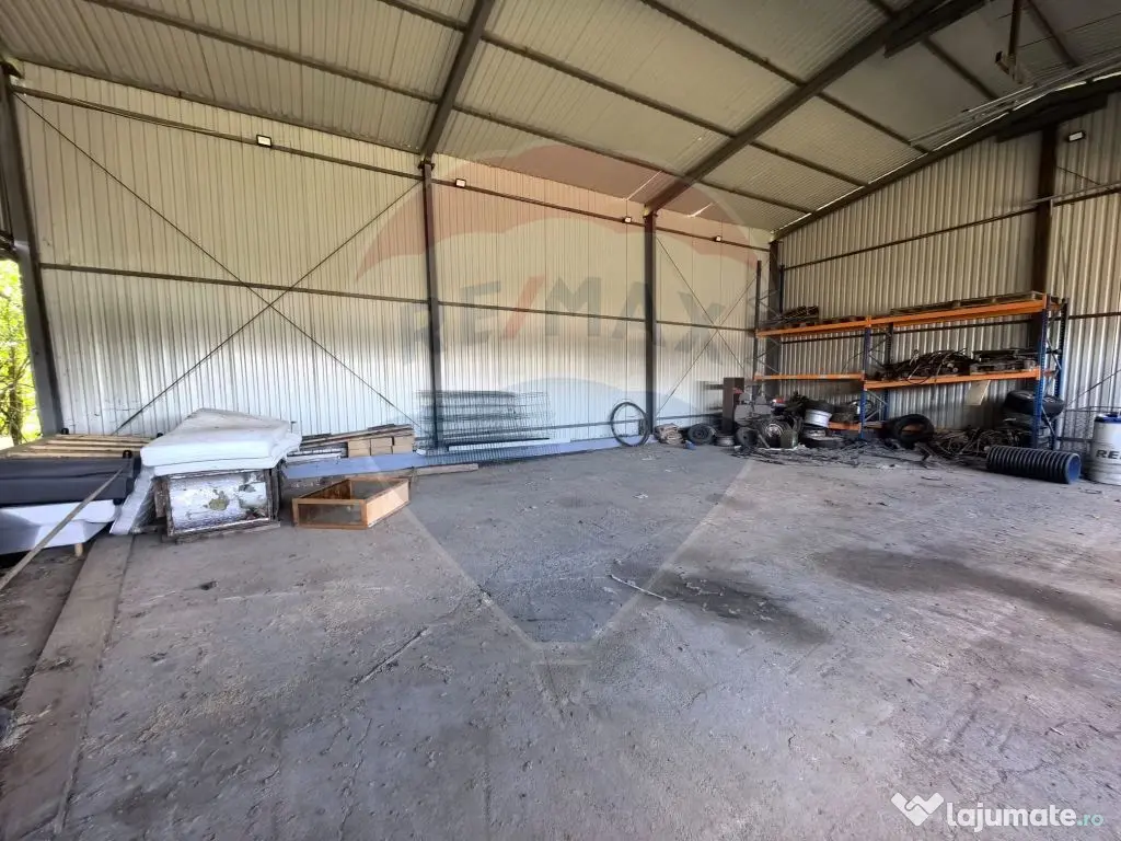 Spațiu industrial de 380mp de vânzare 