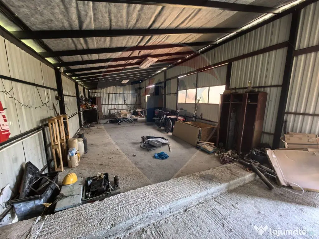Spațiu industrial de 380mp de vânzare 