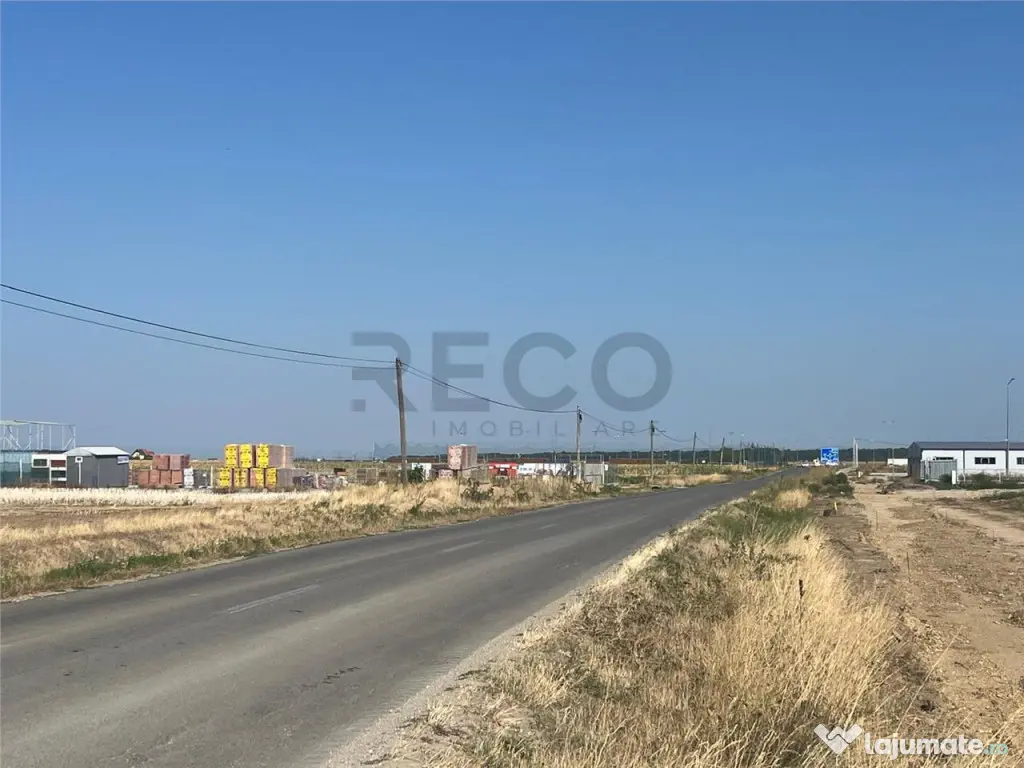 RECO Teren extravilan cu acces la drumul Oradea-Livada de B 