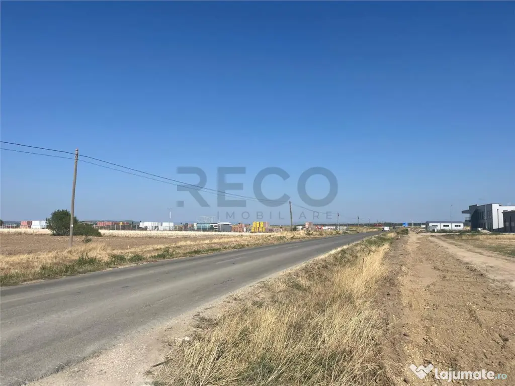 RECO Teren extravilan cu acces la drumul Oradea-Livada de B 
