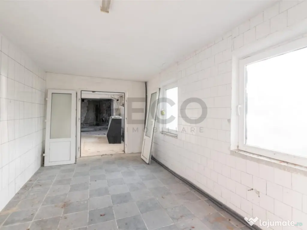 RECO Casa mare de renovat se accepta unele schimb auto 