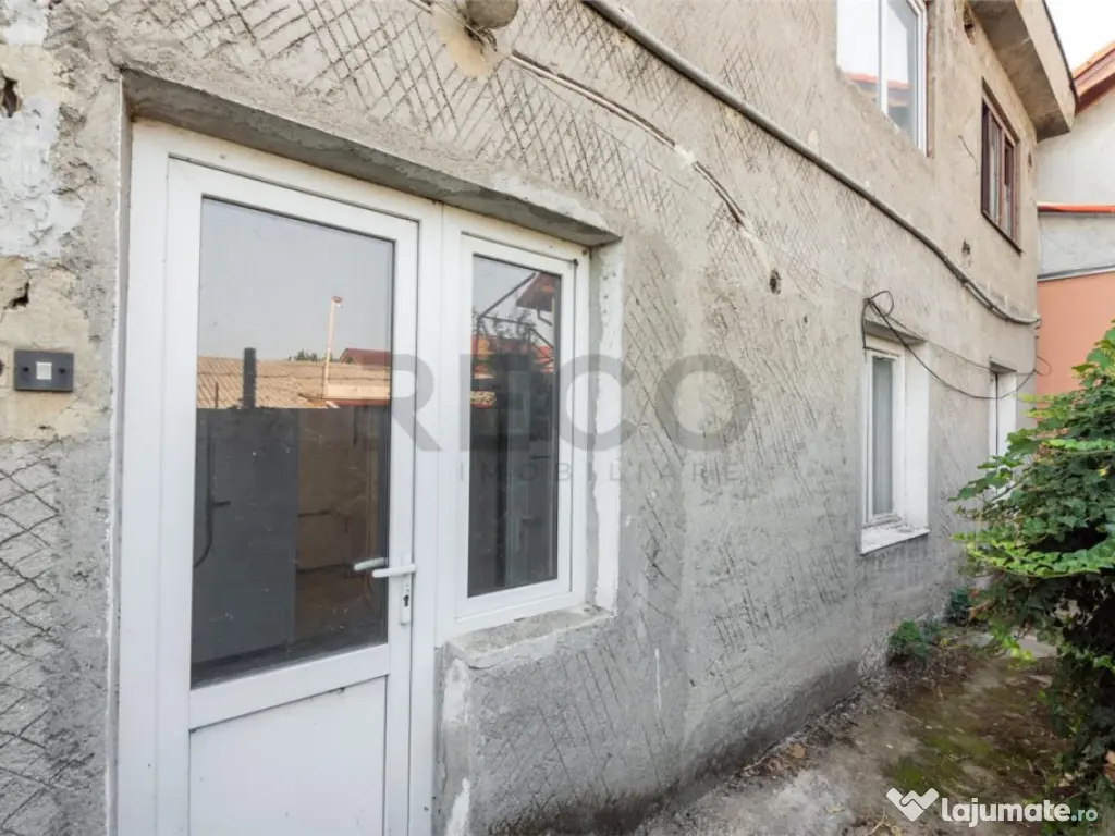 RECO Casa mare de renovat se accepta unele schimb auto 