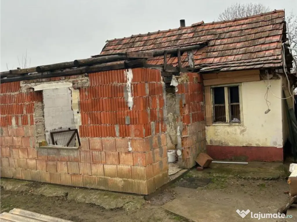 RECO Casa cu 2 camere de vazare in Ungaria la 9km de oradea 