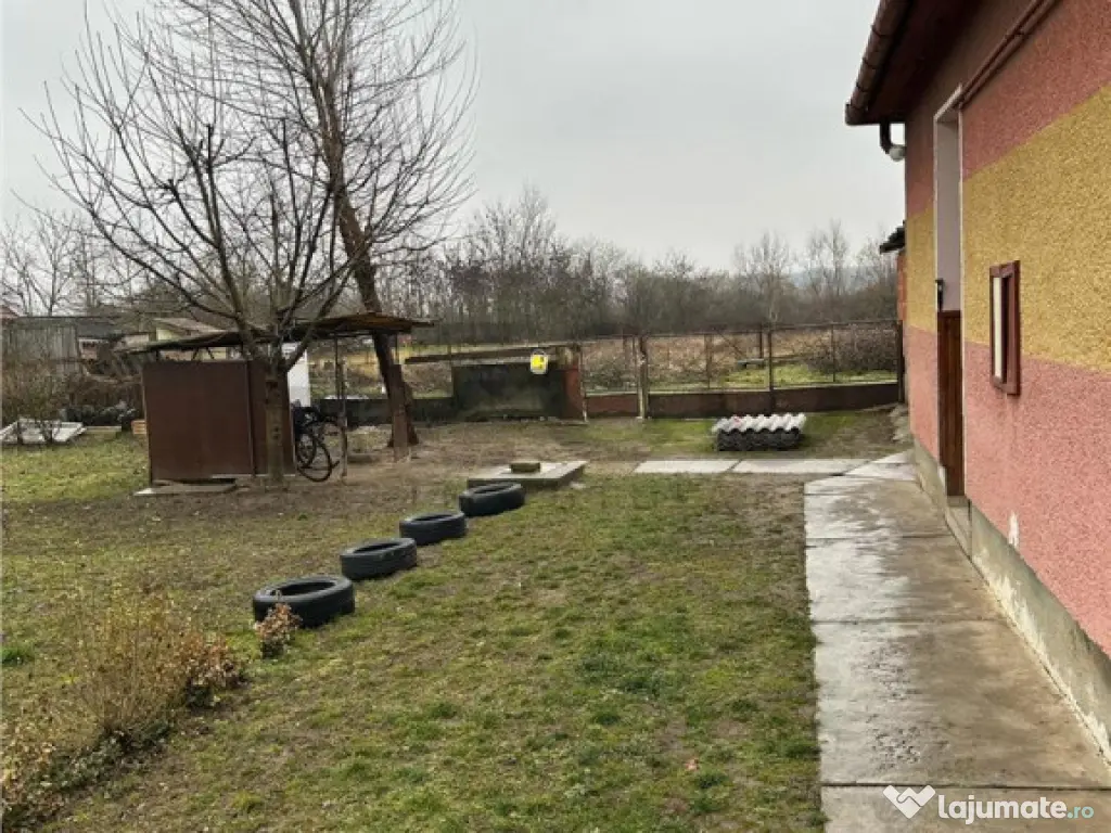 RECO Casa cu 2 camere de vazare in Ungaria la 9km de oradea 