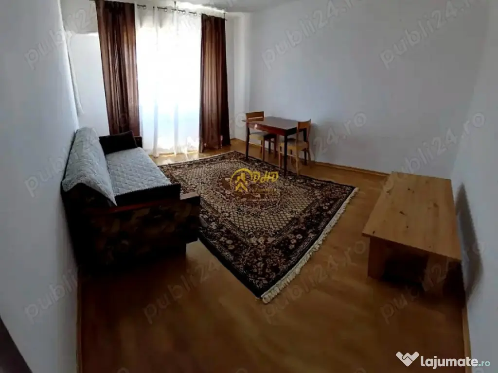 Apartament cu 3 camere in zona Dacia 
