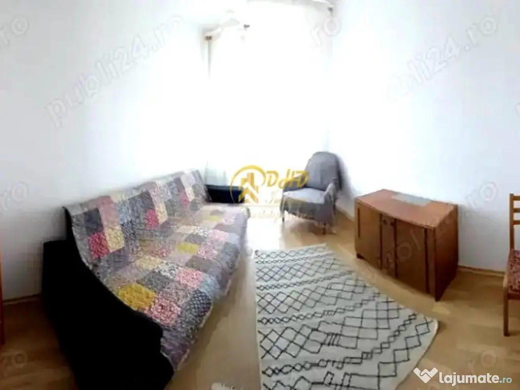 Apartament cu 3 camere in zona Dacia 