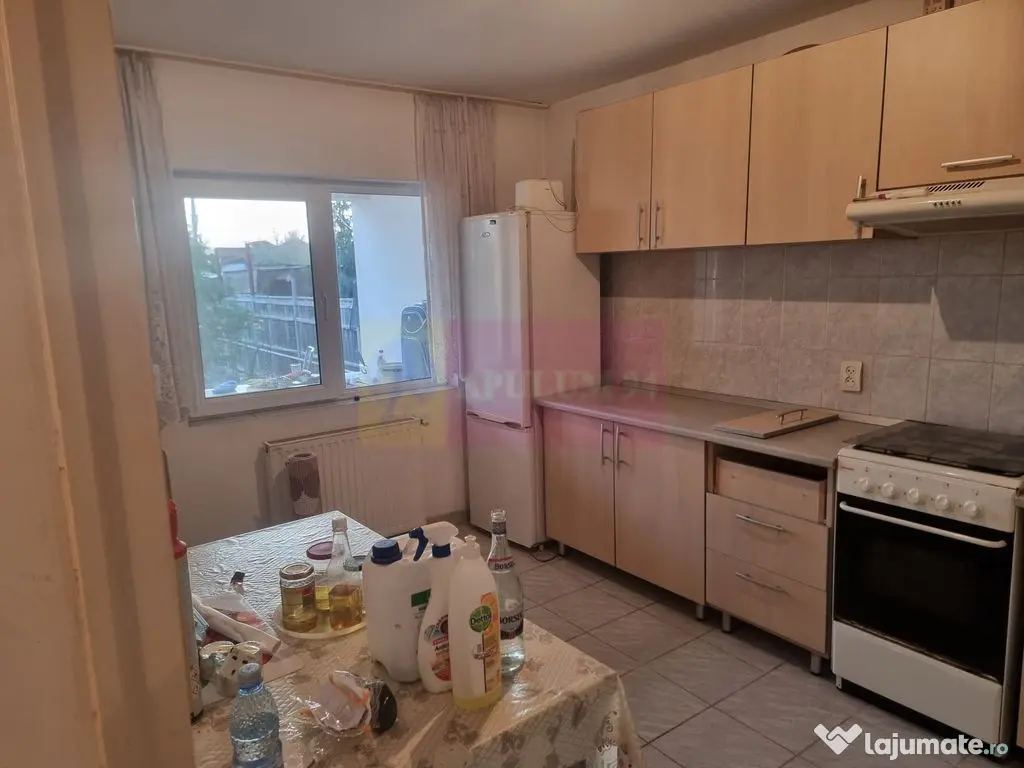 SADINA / GR - CASA P+1+M (5 CAM) DE VANZARE 