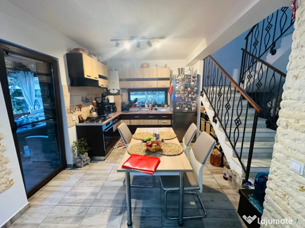 Vila individuală superbă ultracentrală Chiajna cu finisaj 