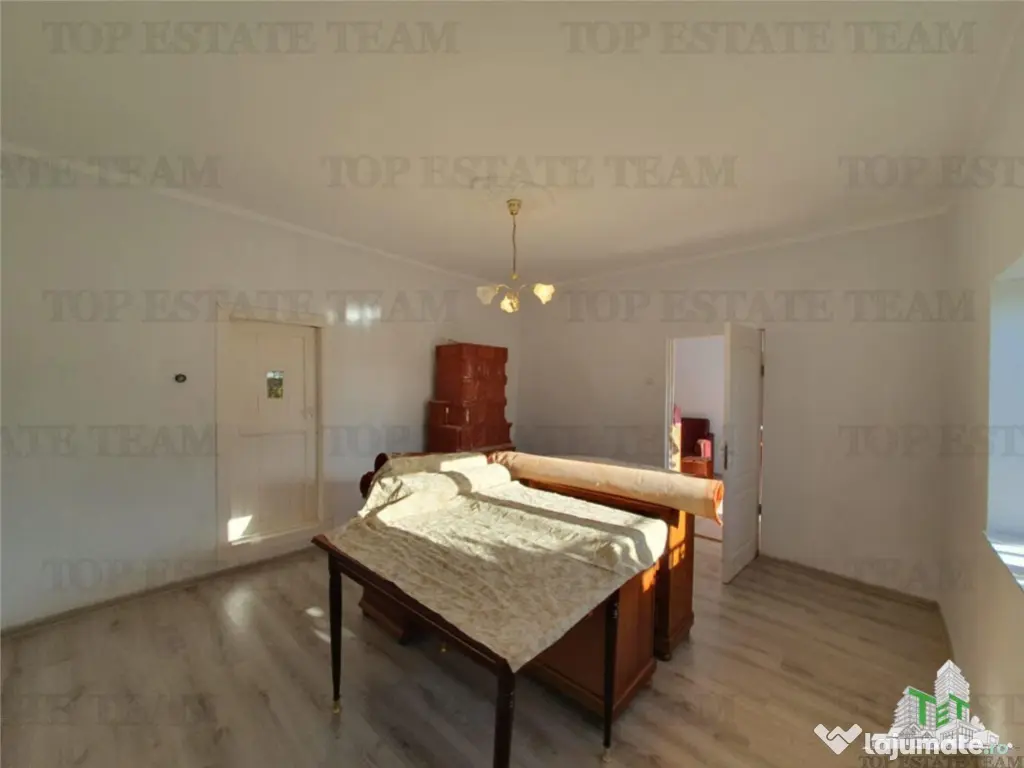 Casa renovata si teren generos Com Pantelimon Constanta 