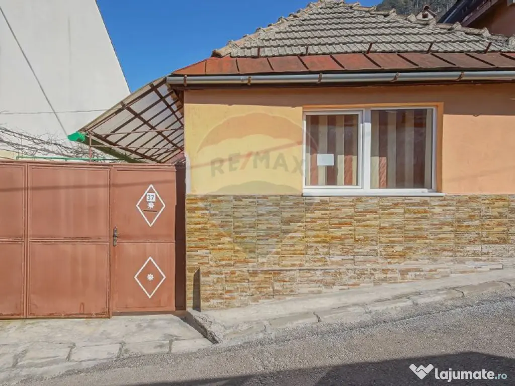 Casă individuală cu 3 camere, Șchei