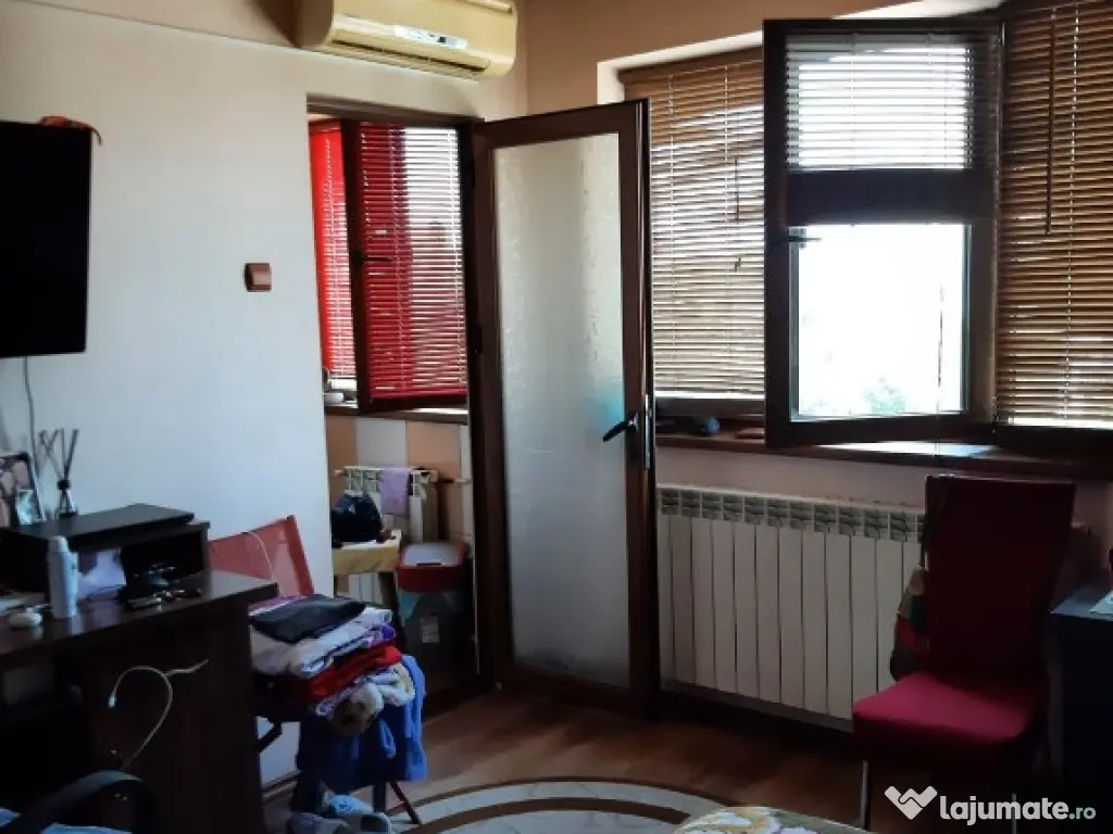 Garsoniera Calea Calarasilor/Viziru 