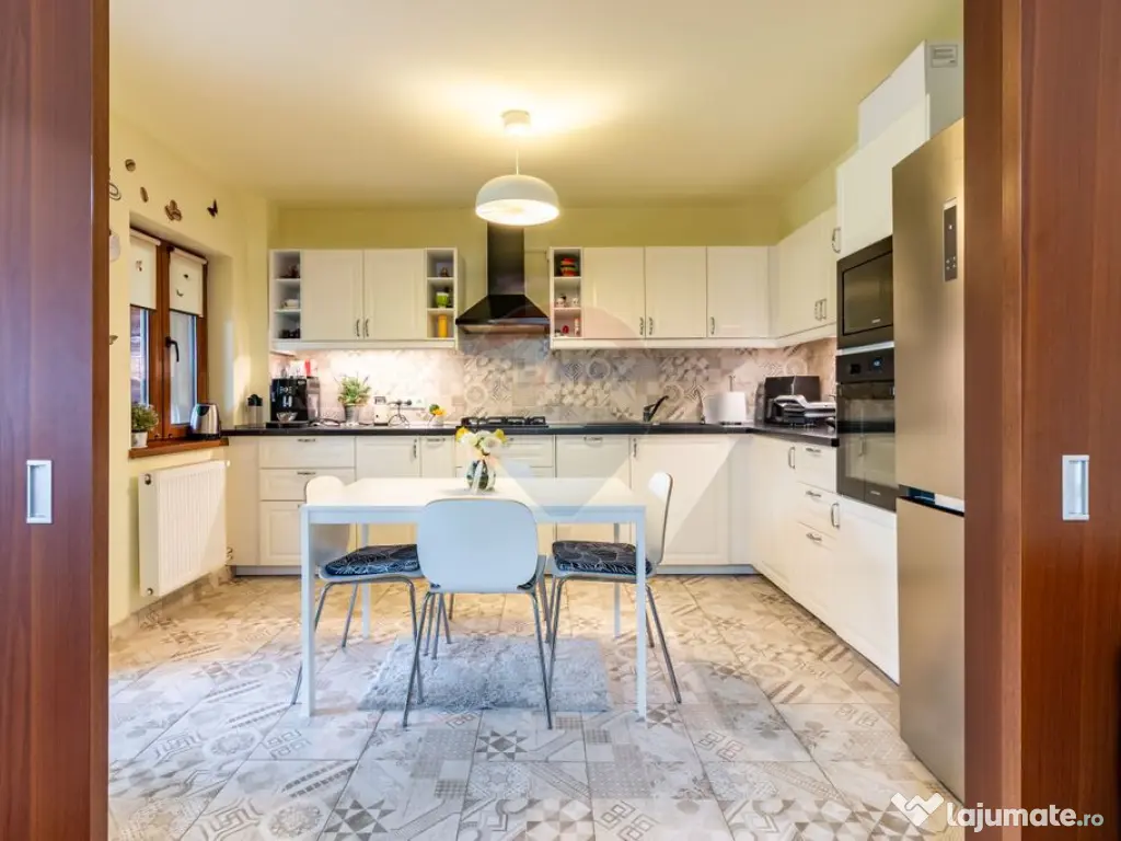 Casă / Vilă în Buftea, toate utilitatile, langa lac, a...