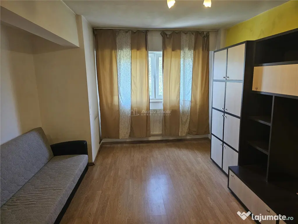 Resita, 3 Cam. Dec., Mobilat Utilat, Calea Caransebesului 